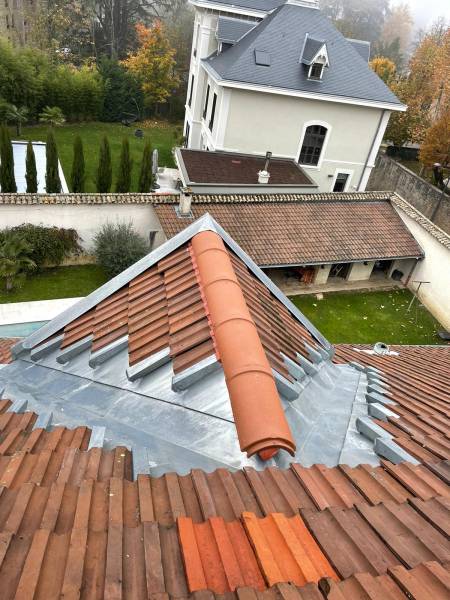 Artisan couvreur à Saint-Priest