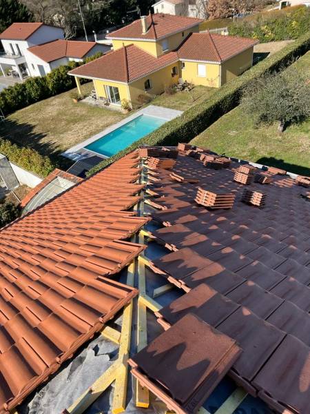 Couvreur pour réfection complète de toiture à Genas 69740