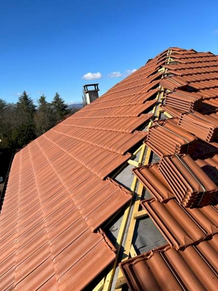 Notre zone d'activité pour ce service Entreprise de couverture pour rénovation et isolation d'une toiture en tuiles